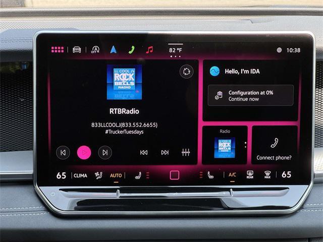 Photo of 2025 Platinum Volkswagen Tiguan