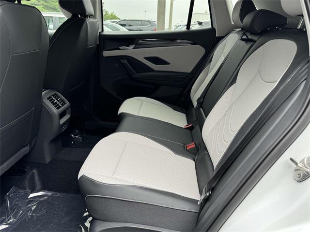 Photo of 2025 Pure White Volkswagen Tiguan