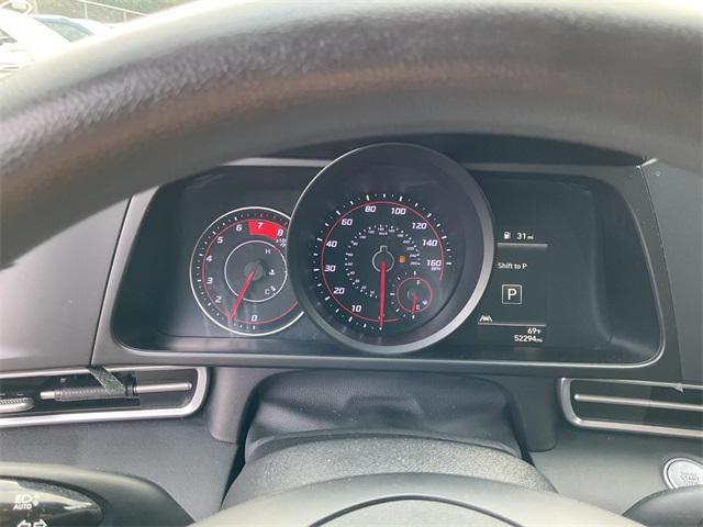 Photo of 2023 Scarlet Red Pearl Hyundai ELANTRA
