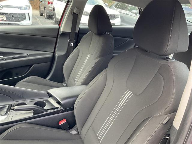 Photo of 2023 Scarlet Red Pearl Hyundai ELANTRA