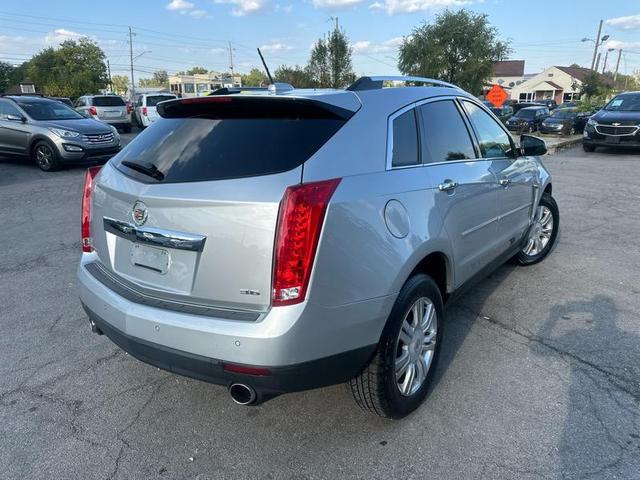 Photo of 2016 Silver Cadillac SRX