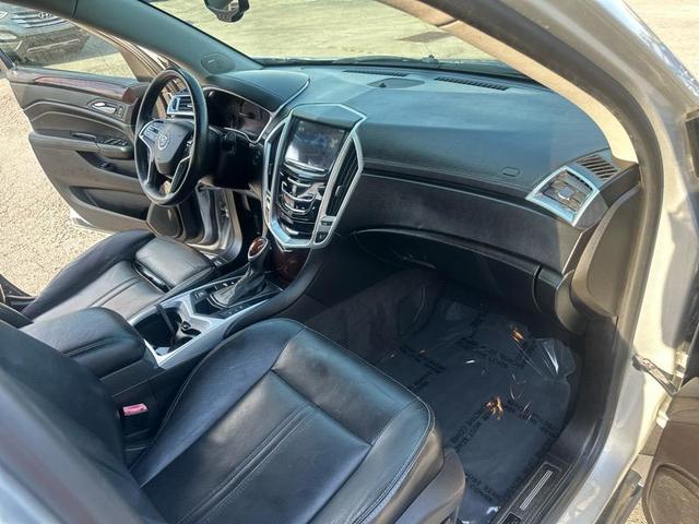 Photo of 2016 Silver Cadillac SRX