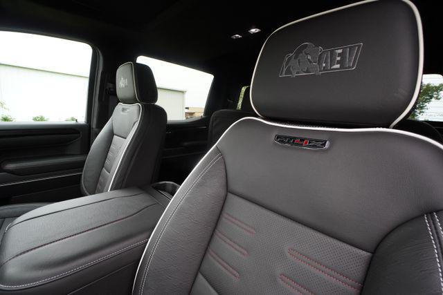 Photo of 2025 Volcanic Red Tintcoat GMC Sierra 1500