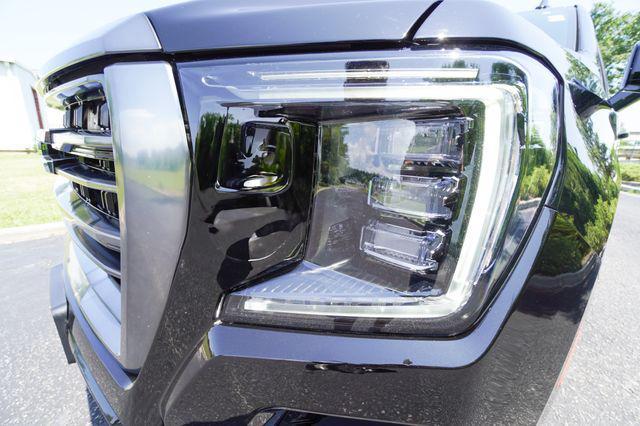 Photo of 2024 Onyx Black GMC Yukon