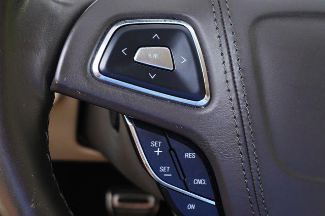 Photo of 2018 WHITE PLATINUM MET TRI-COAT Lincoln MKZ