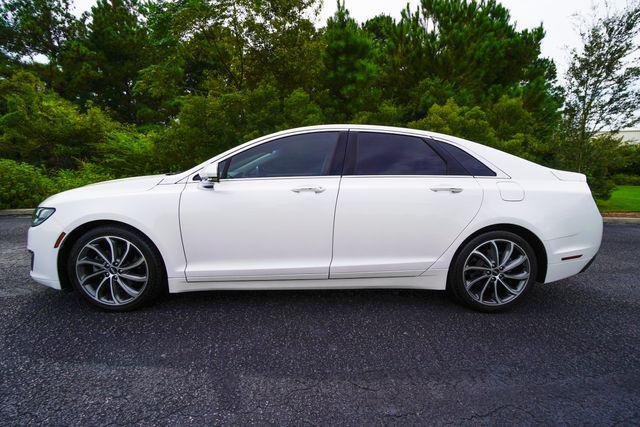 Photo of 2018 WHITE PLATINUM MET TRI-COAT Lincoln MKZ
