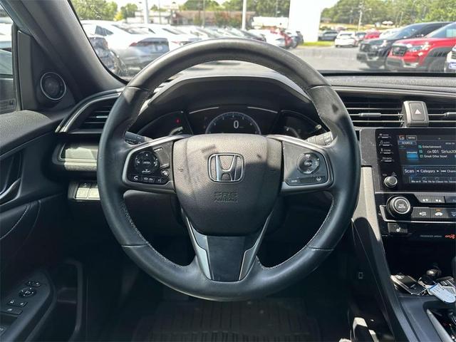 Photo of 2020 Gray Honda Civic