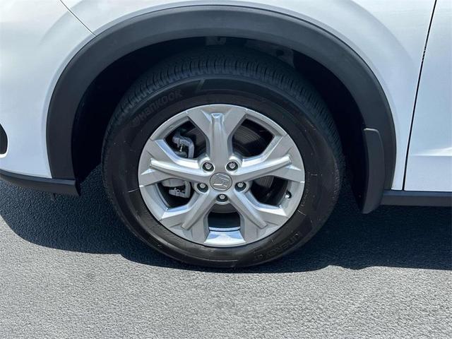Photo of 2023 White Honda HR-V