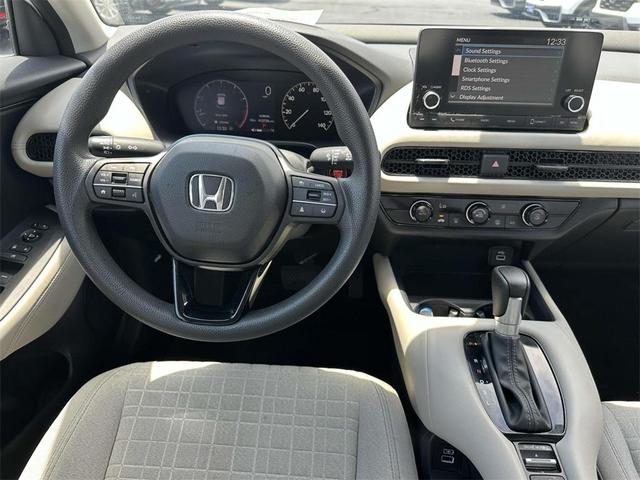 Photo of 2023 White Honda HR-V