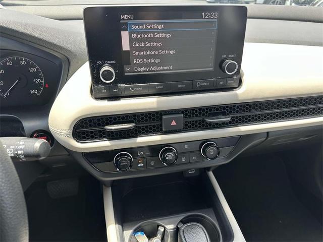 Photo of 2023 White Honda HR-V