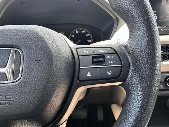 Photo of 2023 White Honda HR-V
