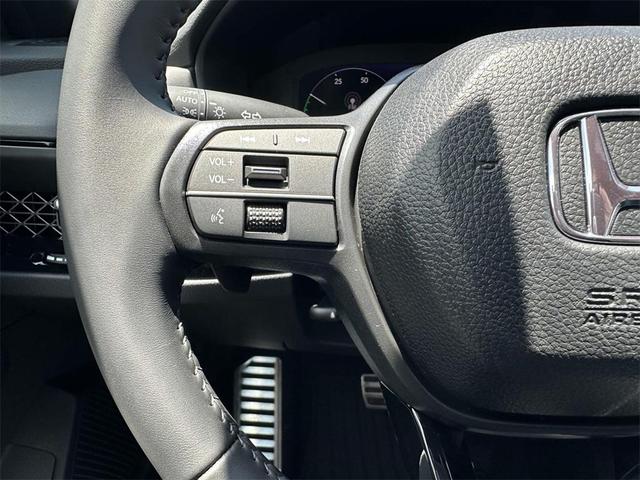 Photo of 2025 Urban Gray Pearl Honda Accord Hybrid