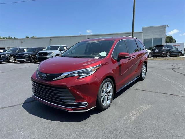 Photo of 2023 Red Toyota Sienna