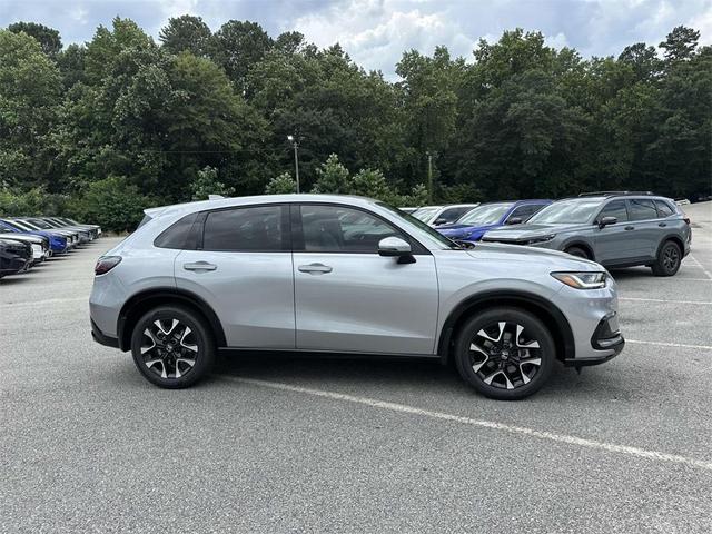 Photo of 2026 Solar Silver Metallic Honda HR-V