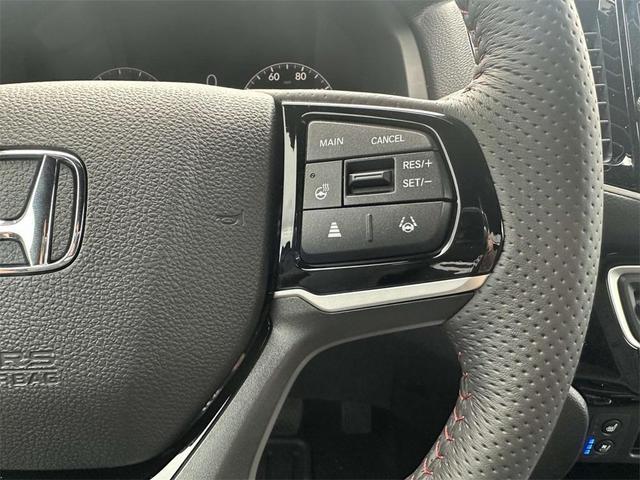 Photo of 2025 Crystal Black Pearl Honda Ridgeline
