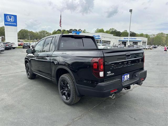 Photo of 2025 Crystal Black Pearl Honda Ridgeline