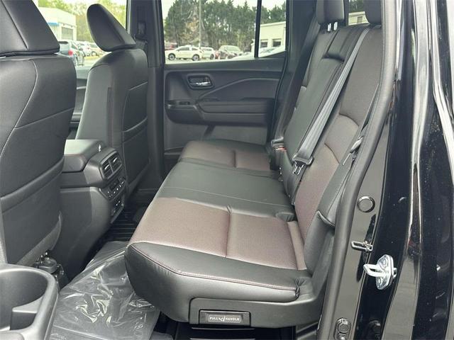 Photo of 2025 Crystal Black Pearl Honda Ridgeline