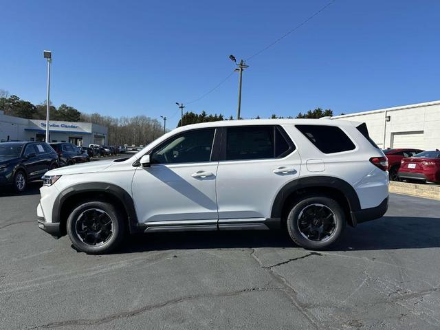 Photo of 2025 Platinum White Pearl Honda Pilot