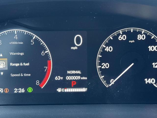 Photo of 2025 Platinum White Pearl Honda Pilot