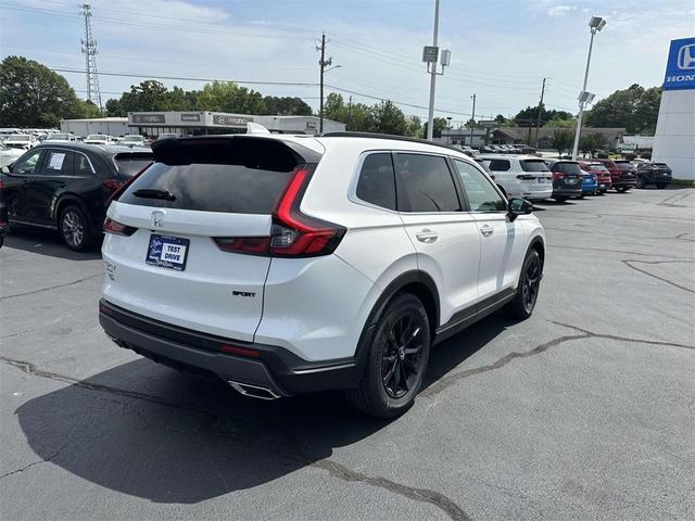Photo of 2025 Platinum White Pearl Honda CR-V Hybrid