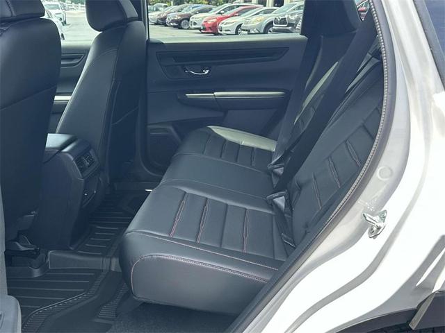 Photo of 2025 Platinum White Pearl Honda CR-V Hybrid