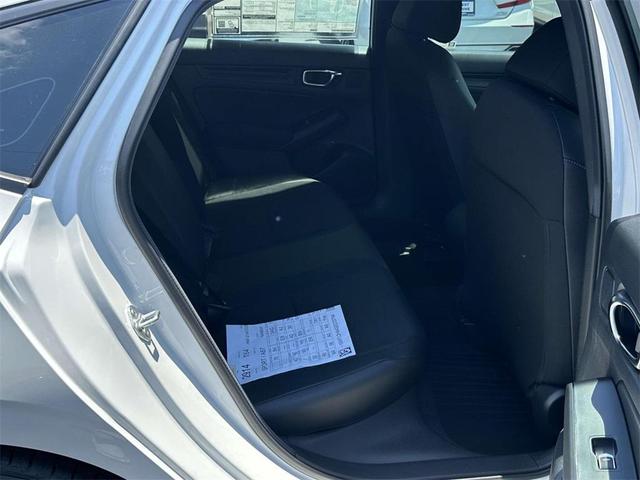 Photo of 2025 Platinum White Pearl Honda Civic