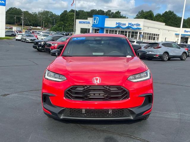 Photo of 2024 Red Honda HR-V