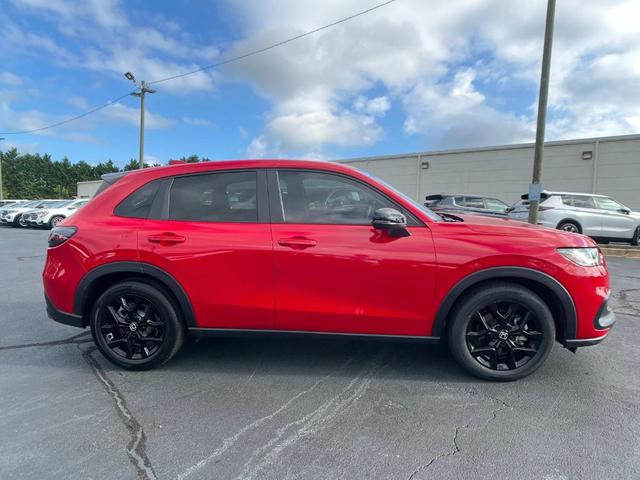 Photo of 2024 Red Honda HR-V