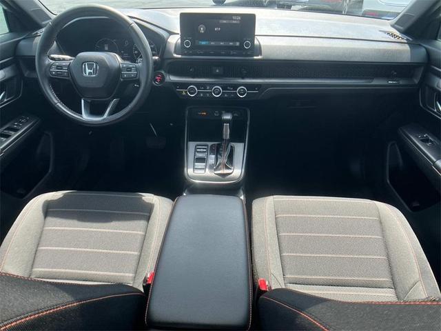 Photo of 2024 Silver Honda CR-V Hybrid