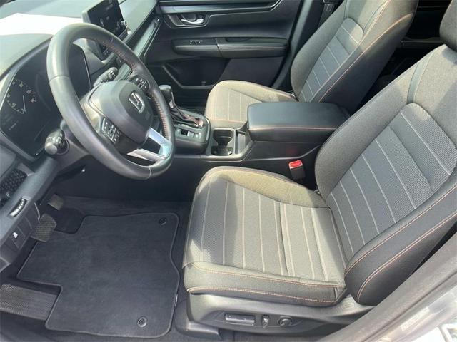 Photo of 2024 Silver Honda CR-V Hybrid