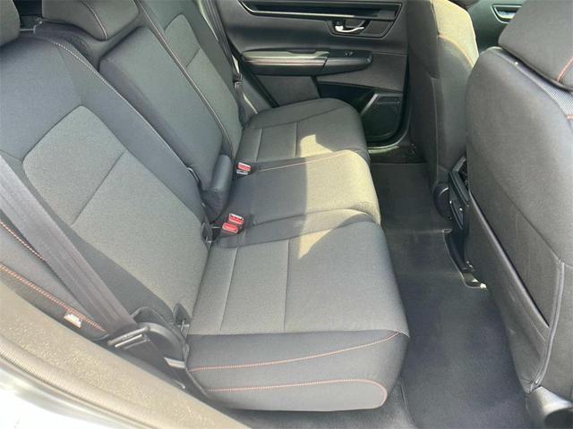 Photo of 2024 Silver Honda CR-V Hybrid