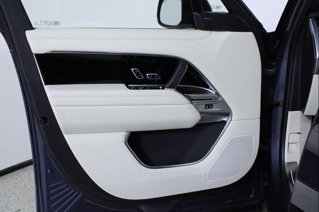 Photo of 2025 VARESINE BLU ME Land Rover Range Rover