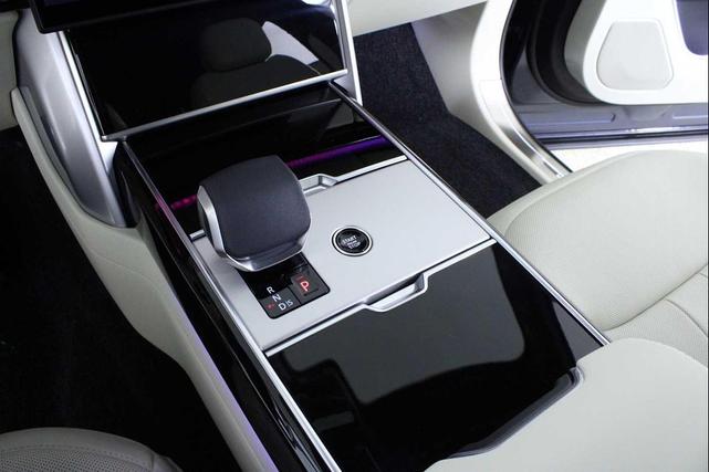 Photo of 2025 VARESINE BLU ME Land Rover Range Rover