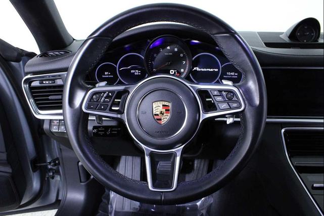 Photo of 2020 SILVER Porsche Panamera