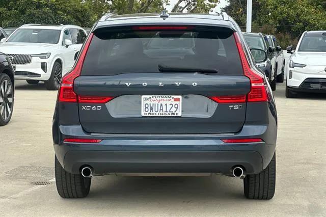 Photo of 2021 Denim Blue Metallic Volvo XC60