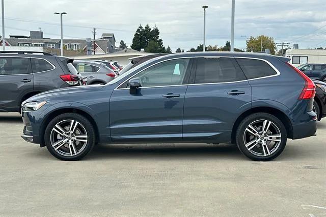 Photo of 2021 Denim Blue Metallic Volvo XC60