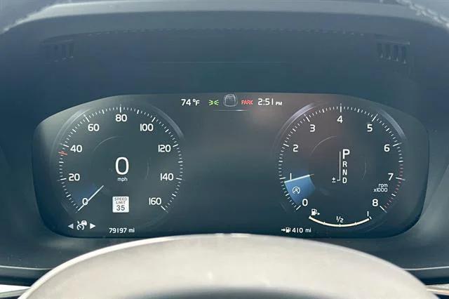 Photo of 2021 Denim Blue Metallic Volvo XC60