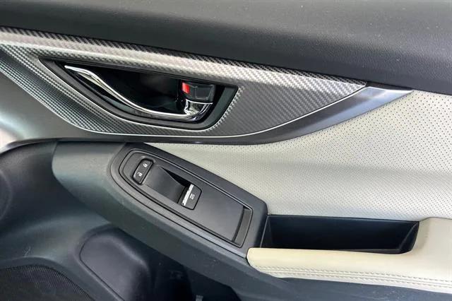 Photo of 2022 Crystal White Pearl Subaru Impreza