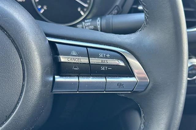 Photo of 2023 Platinum Quartz Metallic Mazda Mazda3