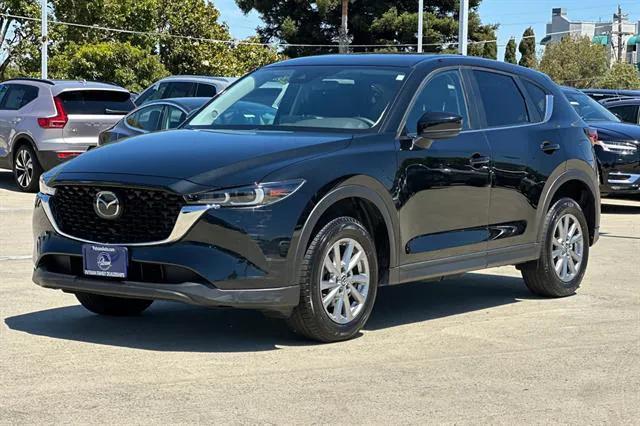 Photo of 2022 Jet Black Mica Mazda CX-5