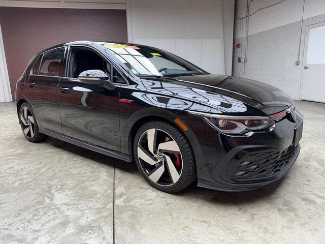 Photo of 2024 Mythos Black Metallic Volkswagen Golf GTI