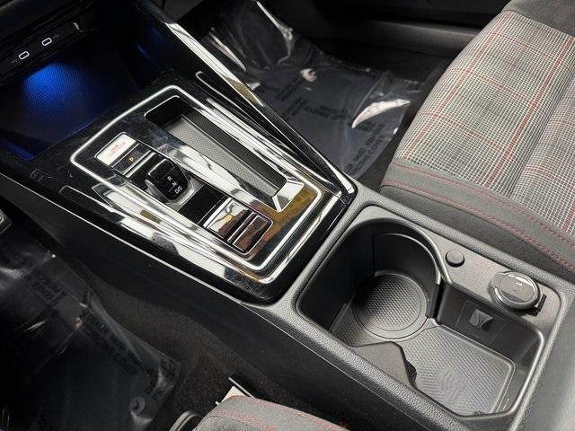 Photo of 2024 Mythos Black Metallic Volkswagen Golf GTI