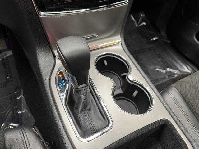 Photo of 2022 Black Jeep Grand Cherokee WK