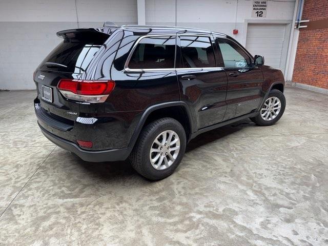 Photo of 2022 Black Jeep Grand Cherokee WK