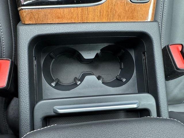 Photo of 2022 Mythos Black Metallic Audi Q5
