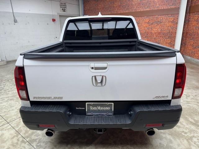 Photo of 2023 Gray Honda Ridgeline