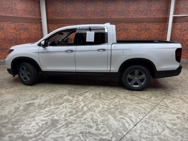 Photo of 2023 Gray Honda Ridgeline