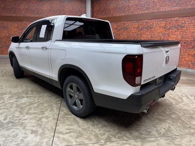 Photo of 2023 Gray Honda Ridgeline