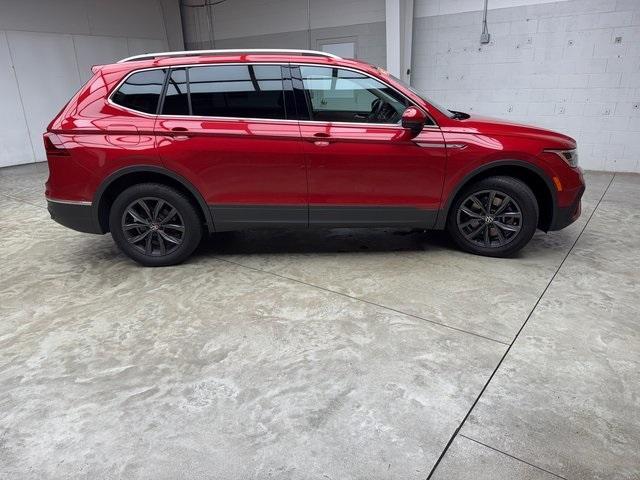 Photo of 2022 Kings Red Volkswagen Tiguan