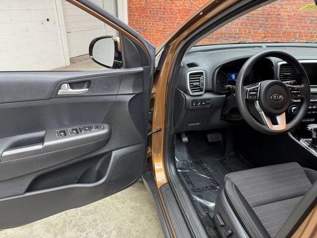 Photo of 2020 Burnished Copper Kia Sportage